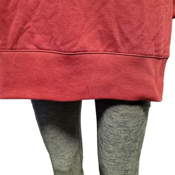 Ellen Tracy | Women's Jolly Crewneck Sweatshirt | Red | NWT - Picture 3 of 6